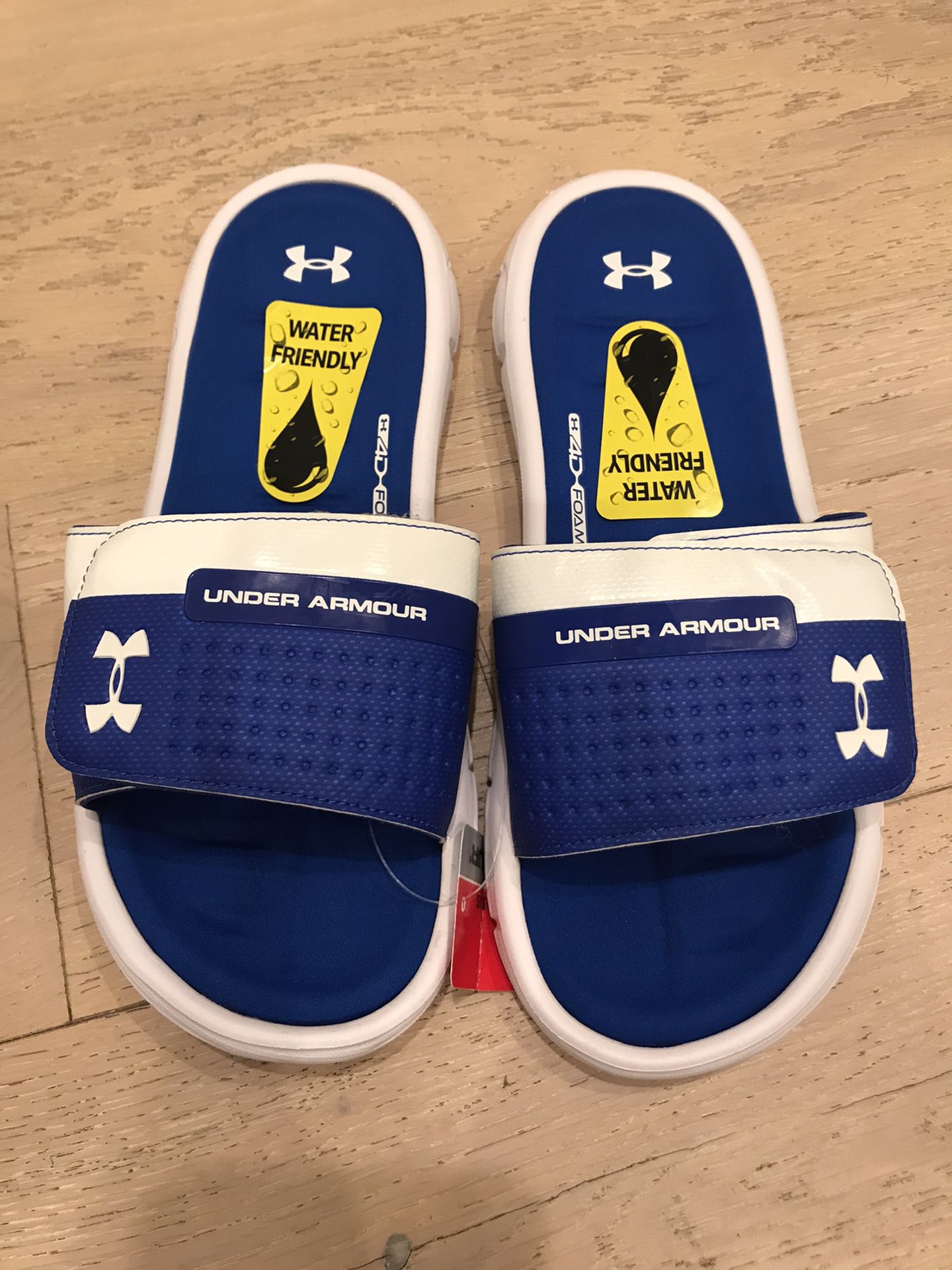 Under Armour NEW with Tags Slides With Velcro Blue White Boys Kids Youth Size 6 
