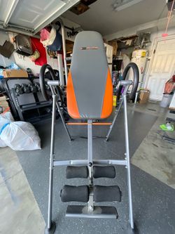 Inversion table