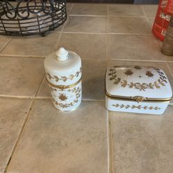 Antique French Porcelain jewelry box set hand paint