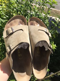 BIRKENSTOCK Zurich Sandal (suede)
