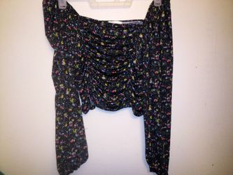 Abound Silky Off The Shoulder Shirt Size Large