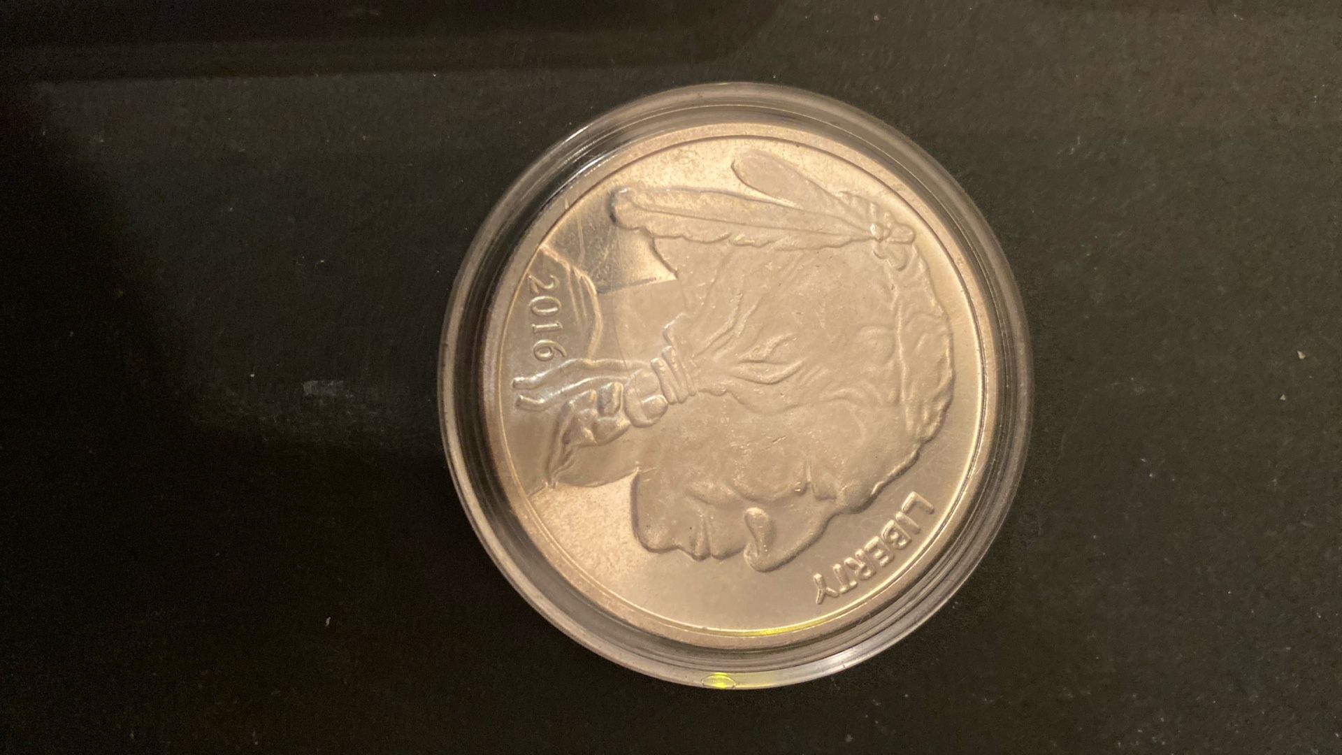 1OZ  .999 Silver Buffalo Rounds 