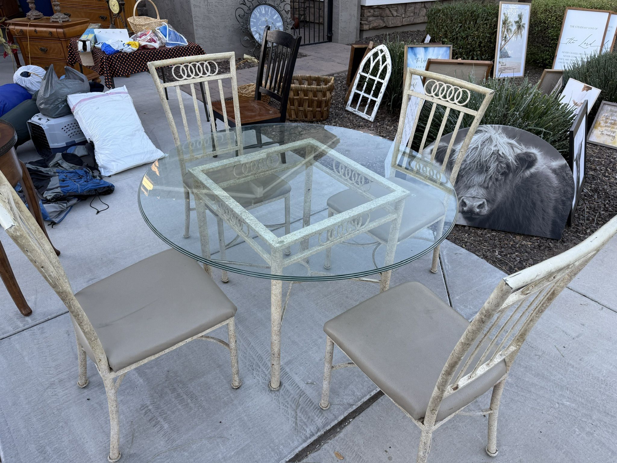 Kitchen Table And Chairs