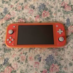Nintendo Switch Lite Coral