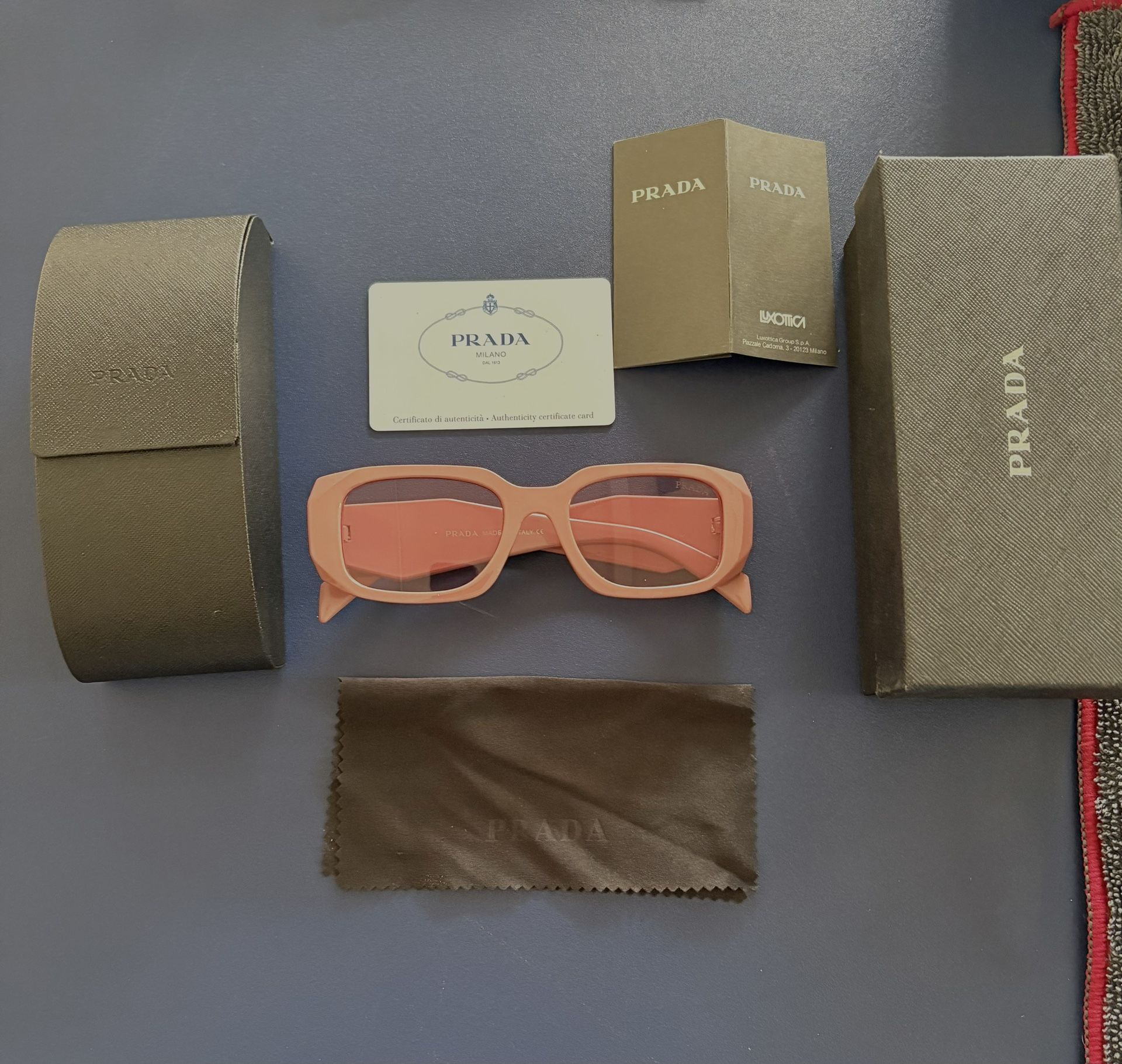 PINK/RED PRADA WITH BOX SUNGLASSES