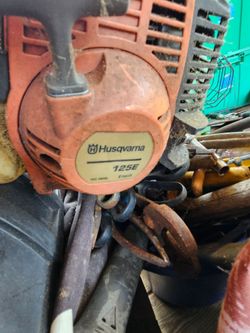 Husqvarna 125E edger