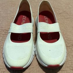 Cole Haan Zero Flex Mary Jane Red White Sneakers 9.5 B Sporty Chic Comfort