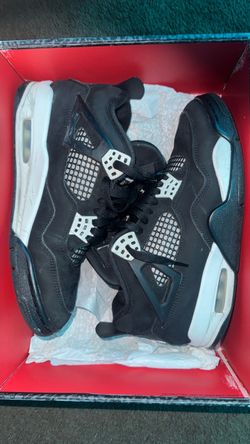 jordan 4 white thunder