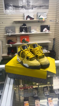 Jordan 4  Retro ( lightning)