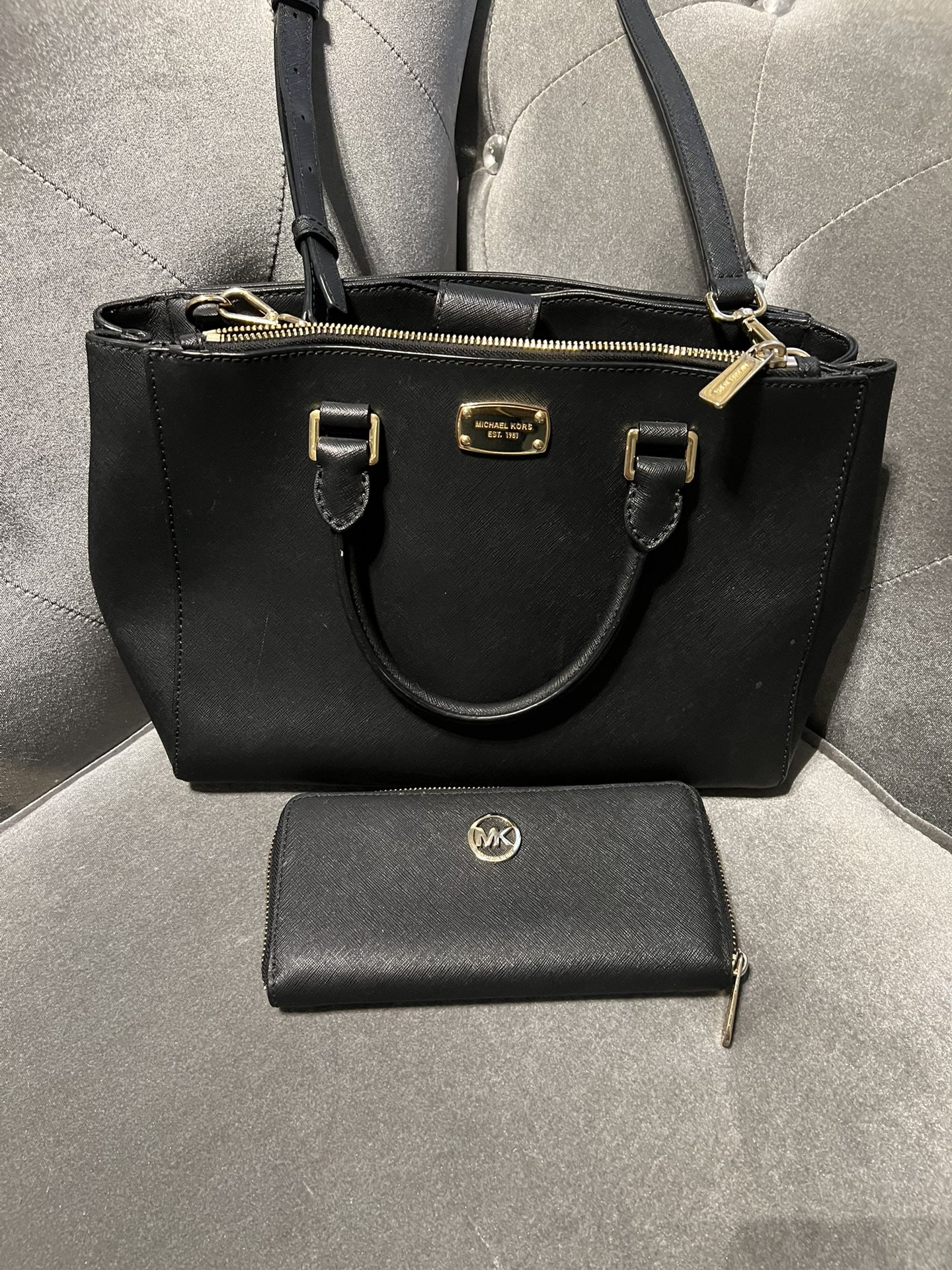 MK ORIGINAL PURSE AND WALLET
