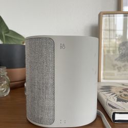 Bang Olufsen Bluetooth Speaker M3 
