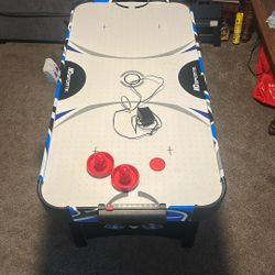 Air Hockey Table
