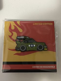 Leen Customs Pins Porsche army 335/500