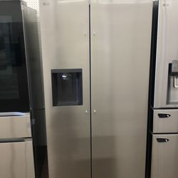 LG 27 cu ft Side‑by‑Side Refrigerator – Stainless Steel – Model LS27732OS – Brand New