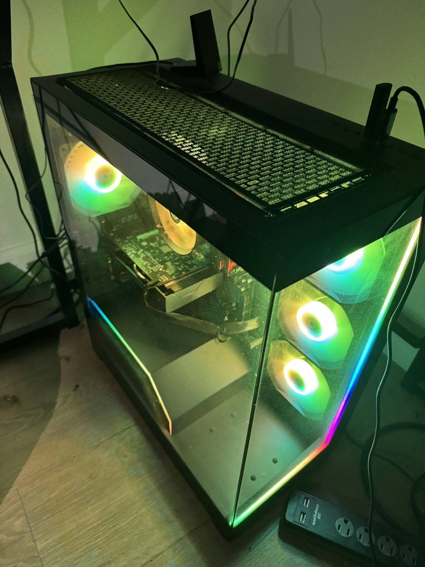 CyberPower Pre Built Pc (NEED GONE FAST IM GOING TO COLLEGE)
