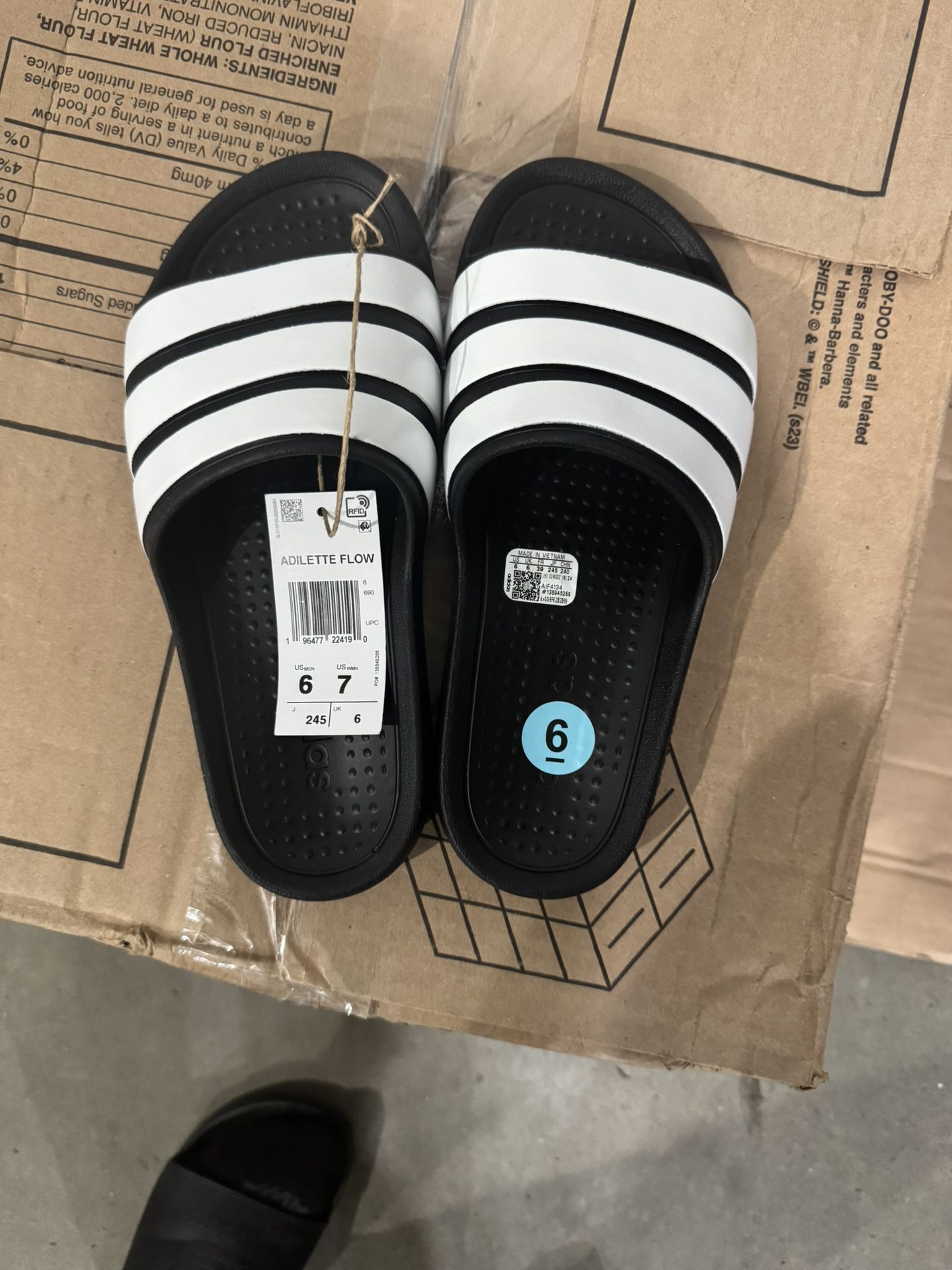 Women’s Adidas Slides