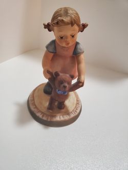 Goebel Figurine/ Decorative, Collectible