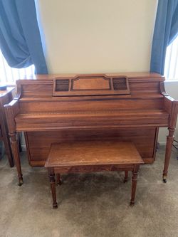 Story & Clark Console Piano