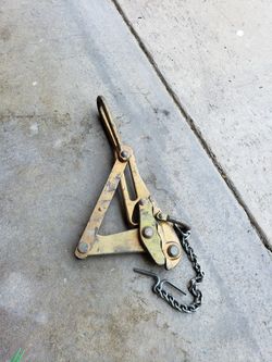 Grip lineman tools