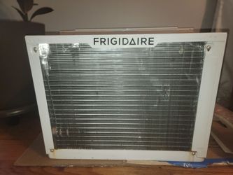 Frigidaire window AC