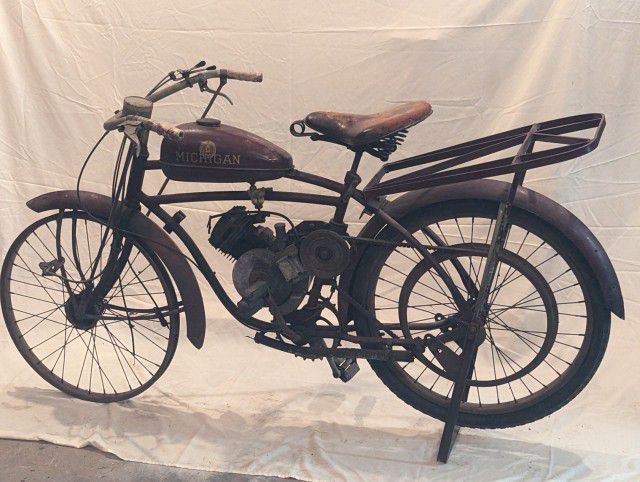 Mid 1940s Whizzer Motorcycle