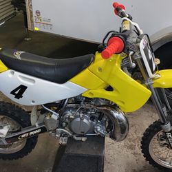 Suzuki RM65