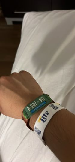 SUNDAY ACL GA WRISTBANDS (2) $60