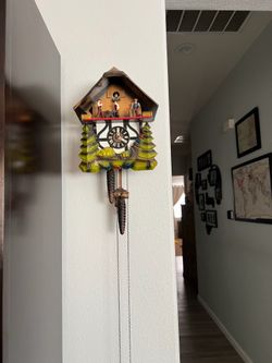 Vintage German cuckoo clock, not working
