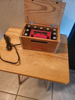 Coca Cola crate am/fm clock radio
