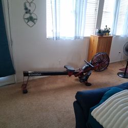 Rowing Machine 