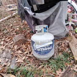 Propane Tank * Full