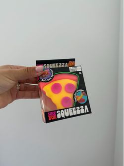 NeeDoh Squeezza Pizza