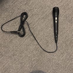 Microphone 