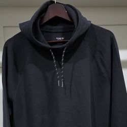 BLACK OLD NAVY ACTIVE SWEATER XL