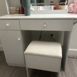 Vanity Desk