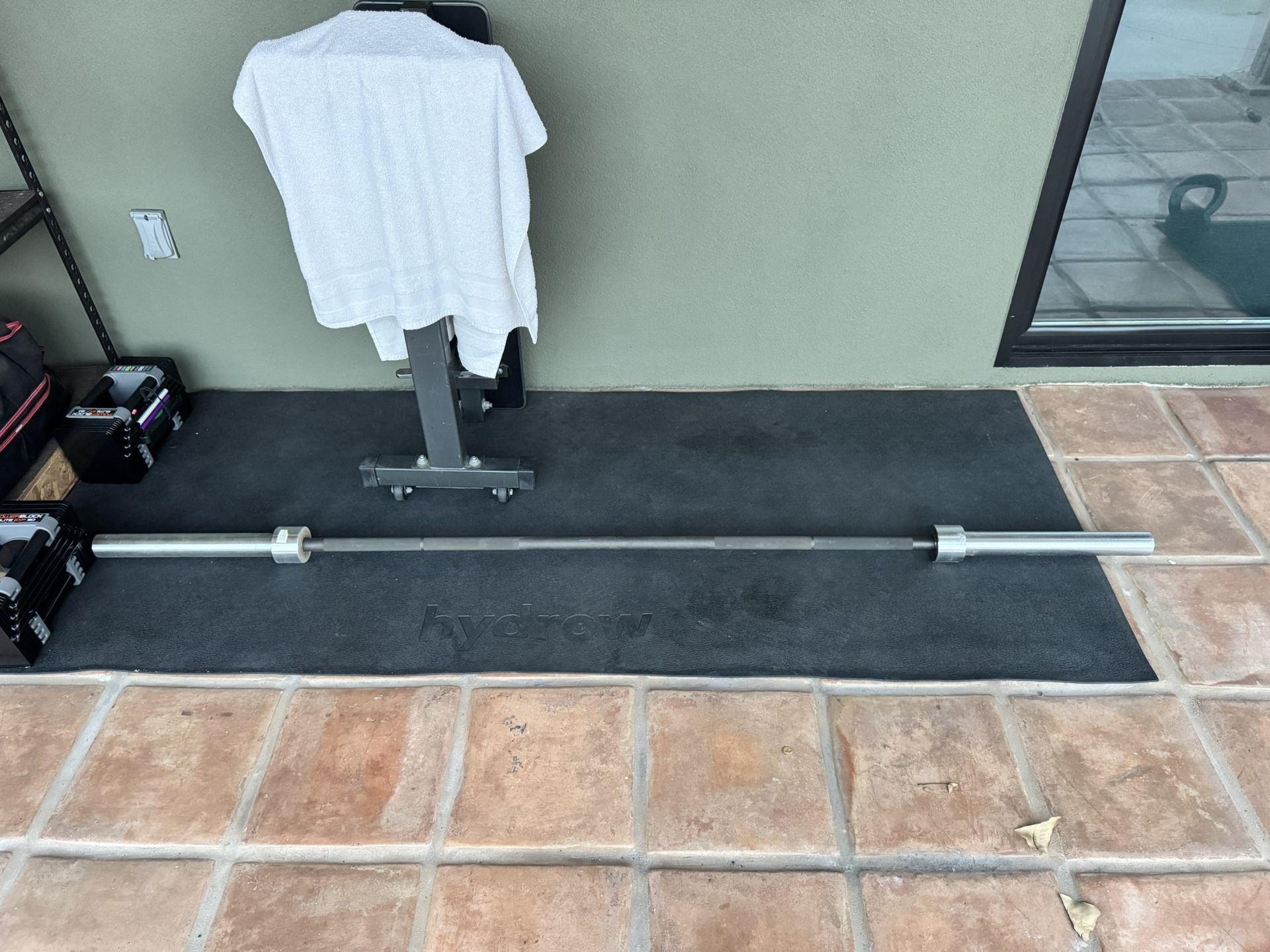 CAP Barbell The Beast