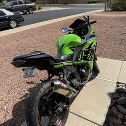 Ninja 300 Kawasaki 