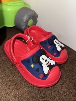Toddler Crocs Light Up