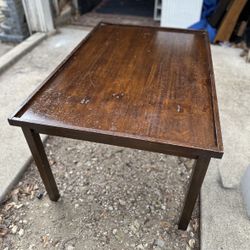 Pottery Barn Coffee Table 48” x 32” & 25” tall