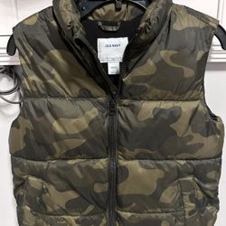 Boys Vest Size 6/7 