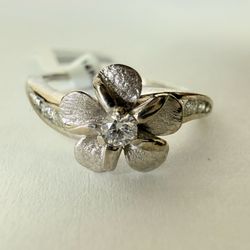 14K White Gold & Diamond Flower Ring