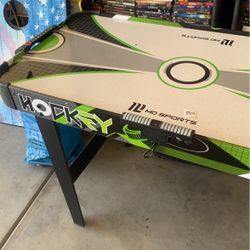 Kids Hockey Table