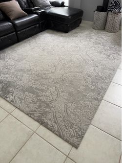 Area rug