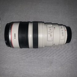 Cannon EF 100-400mm f/4.5-5.6L IS USM Telephoto Zoom Lens - White