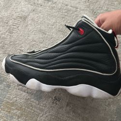 Size 8 Men’s Shoes