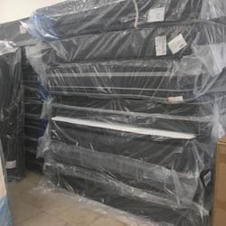 Brand New King Size Mattress Sets Starting At $189 With 10 Under $699