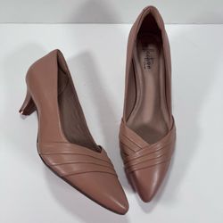 Collection by Clarks Tan Leather Heel Pumps Women Size 7.5M