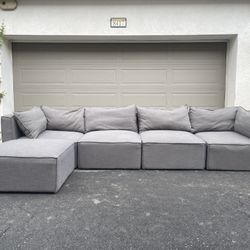 5pcs Grey Modular Sectional Couch From Jennifer Furniture In Excellent Condition - FREE DELIVERY 🚛