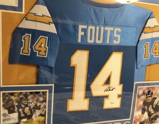 Dan Fouts Signed And Framed Jersey