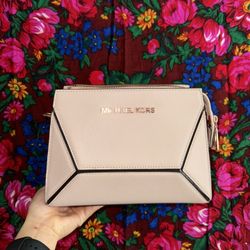 Michael Kors - Prism Medium Saffiano Leather Crossbody Bag